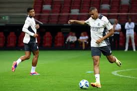 官方：安养FC与荷兰外援中卫科特续约至2026赛季结束